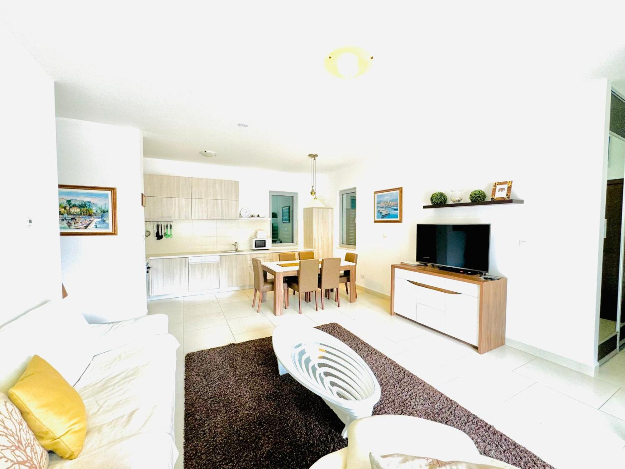 Lavender Bay Apartment C21 Дони-Моринь Экстерьер фото